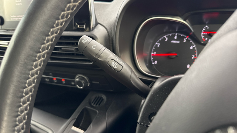 Vauxhall Combo Life 1.5 Turbo D SE 5dr Diesel Estate